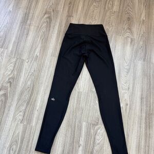 Alo, High-Waist Airlift Legging, Black, size S